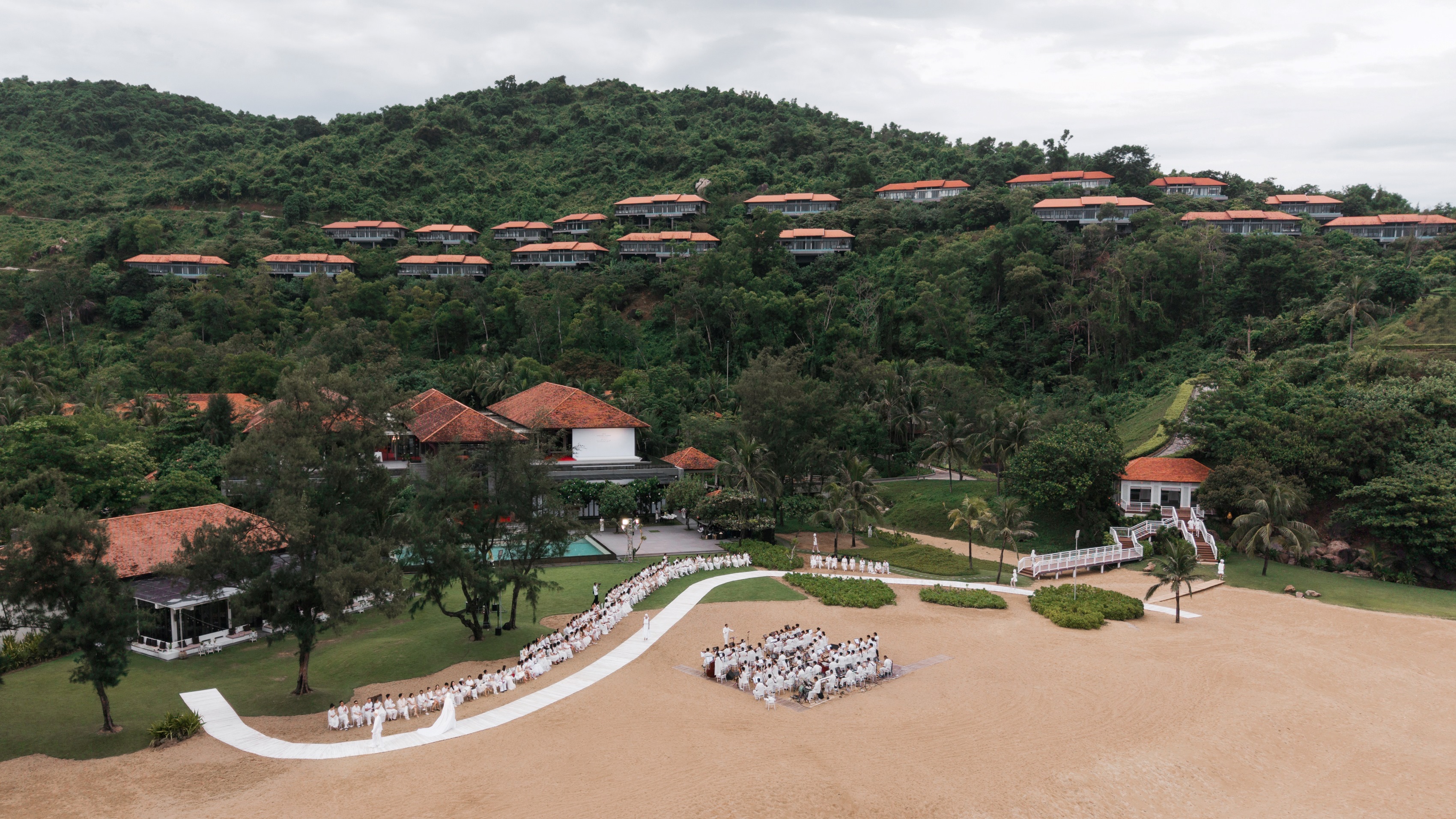 banyan tree lang co